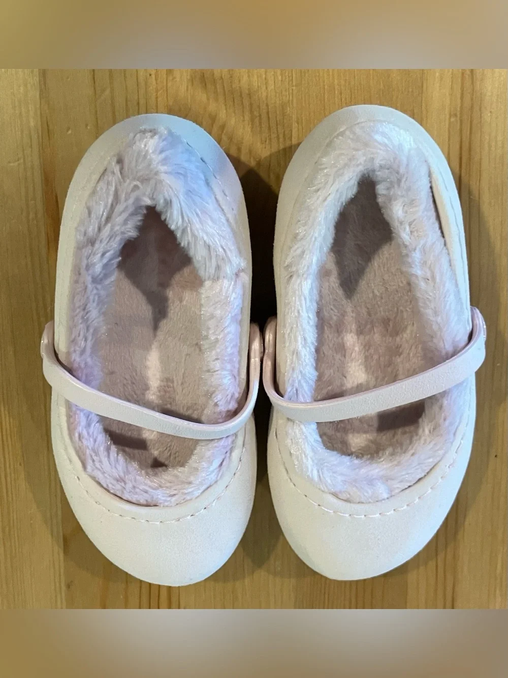 NEW CROCS Nanook Kids Pink Faux-Fur Ballet Prima Slip On Sz C8/9